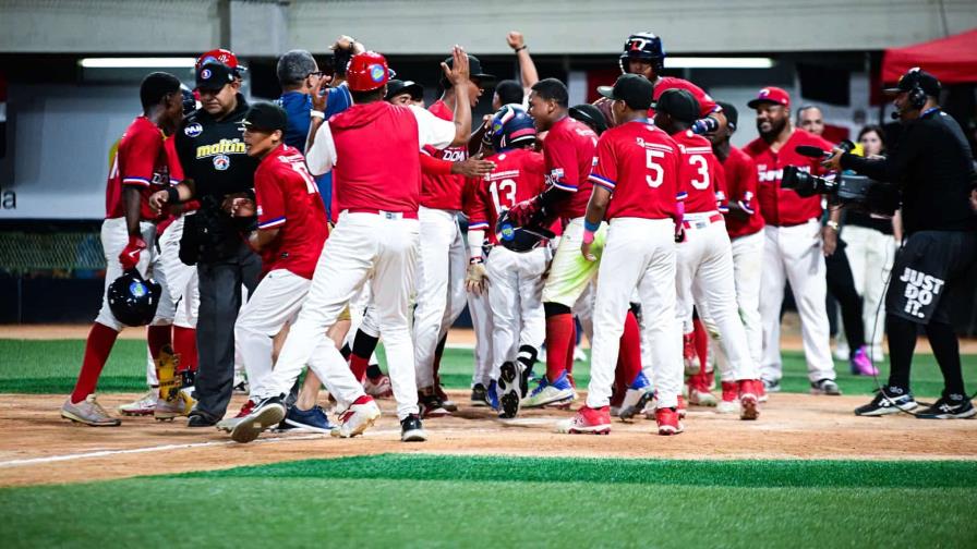 Oramos antes del jonrón: el testimonio detrás de la hazaña dominicana en la Serie del Caribe Kids Oramos antes del jonrón: el testimonio detrás de la hazaña dominicana en la Serie del Caribe Kids