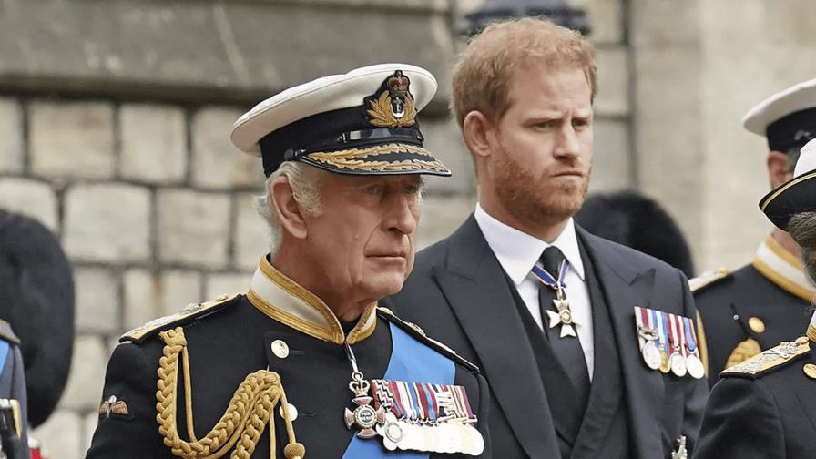¿Un nuevo comienzo? La reunión que apunta a la posible reconciliación entre Harry y Carlos III