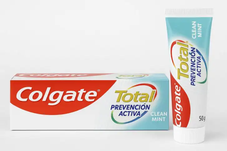 Colgate Total Prevención Activa Clean Mint bajo alerta en RD por posibles reacciones adversas