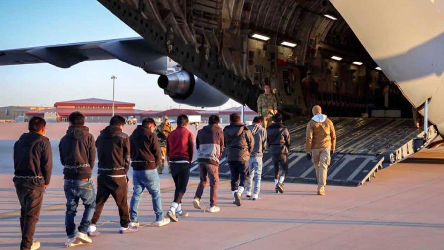 El Gobierno de Trump reanuda vuelos de deportación de inmigrantes a terceros países