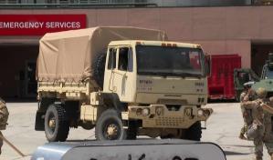 Jefe del Pentágono reduce polémico despliegue de tropas en Los Ángeles