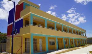 Educación aún no cumple con las 1,100 aulas nuevas para año escolar 2025-2026