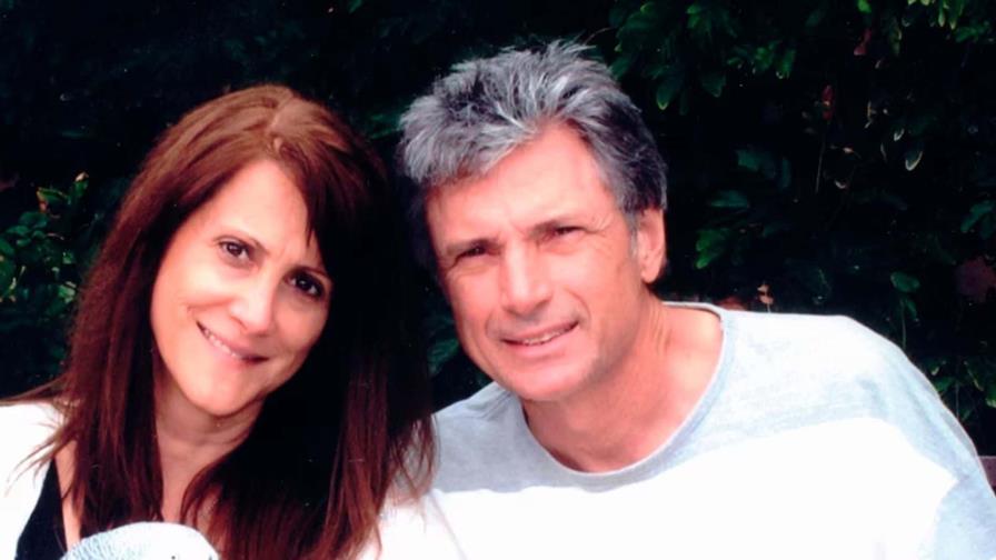 Encuentran muertos a la supervisora musical de American Idol, Robin Kaye, y su esposo Encuentran muertos a la supervisora musical de American Idol, Robin Kaye, y su esposo