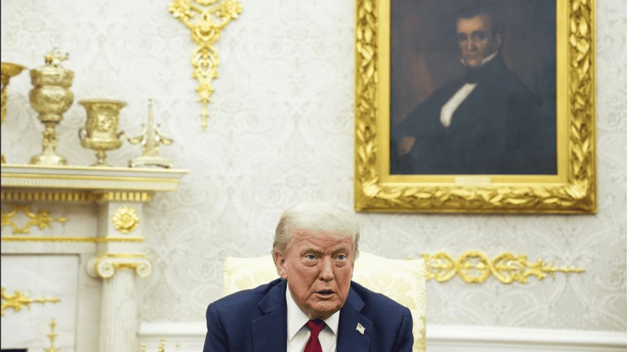 Dorado sobre dorado y asfalto en la Rosaleda: los cambios de Trump en la Casa Blanca