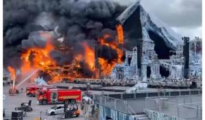 Video | Se registra voraz incendio en el escenario principal de Tomorrowland