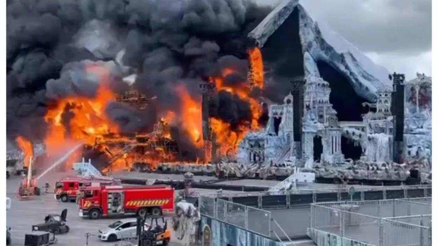 Video | Se registra voraz incendio en el escenario principal de Tomorrowland