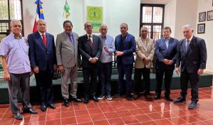 Academia de Ciencias juramenta Comisión para evaluar operación de Barrick Gold Academia de Ciencias juramenta Comisión para evaluar operación de Barrick Gold