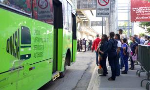 La odisea de salir de Villa Mella sin metro: usuarios sufren el cierre parcial de la línea 1