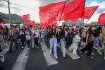 Estudiantes de Ecuador protestan en Quito contra leyes de Noboa y carencias en educación