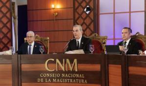El presidente convoca Consejo Nacional de la Magistratura