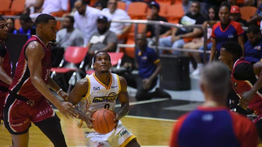 Los Metros de Santiago se quedan con la primera posición de la LNB Los Metros de Santiago se quedan con la primera posición de la LNB