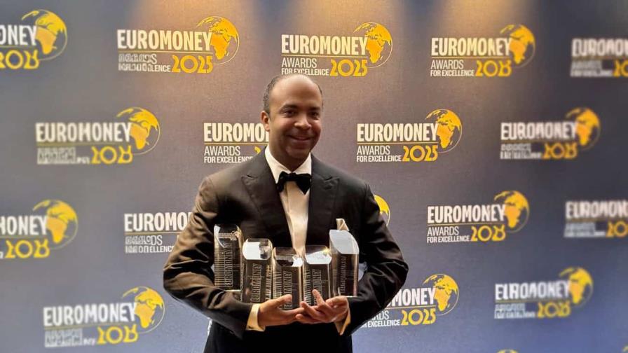 Banreservas recibe en Londres cinco nuevos premios Euromoney
