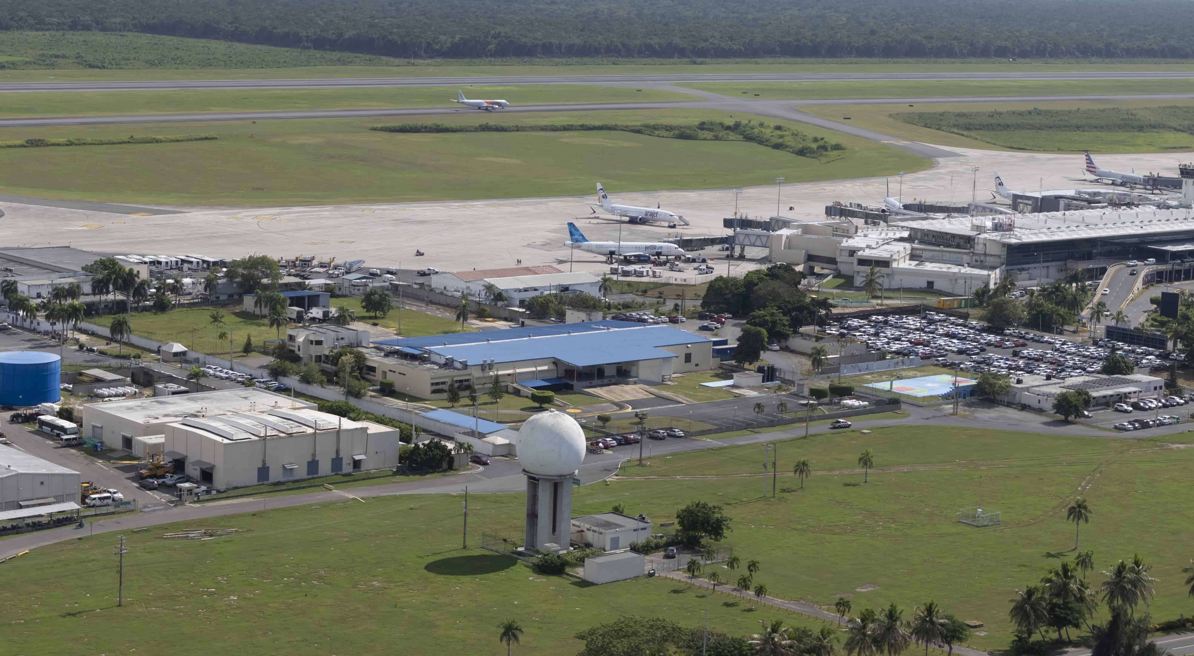 El Aeropuerto Las Américas (Aila) está en el municipio de Boca Chica.