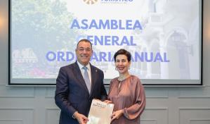 Juan Manuel Martín de Oliva es el nuevo presidente del Clúster Turístico de Santo Domingo Juan Manuel Martín de Oliva es el nuevo presidente del Clúster Turístico de Santo Domingo