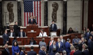 El Congreso de EE. UU. aprueba recortes por US$ 9,000 millones a la ayuda exterior y medios públicos