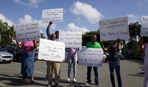 Realizan manifestación en contra del proyecto vial en el entorno del Jardín Botánico