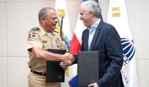 El Minerd y el Ministerio de Defensa fabricarán 150 mil butacas para el año escolar 2025-2026