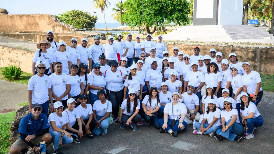 Voluntariado Crecer recolecta más de 4,650 libras de residuos en Playa del Fuerte San Gil Voluntariado Crecer recolecta más de 4,650 libras de residuos en Playa del Fuerte San Gil