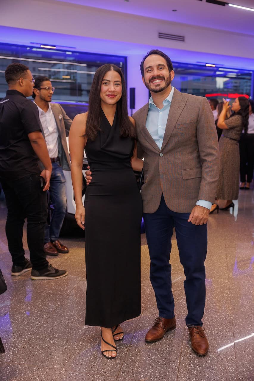 Paola Abreu y Carlos Espinal.