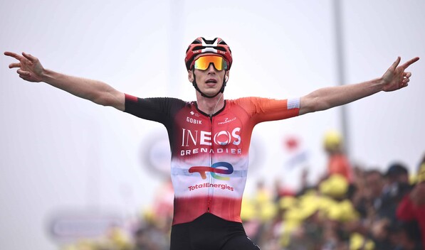 Pogacar fue operado con &eacute;xito de la clav&iacute;cula tras su ca&iacute;da en la Vuelta