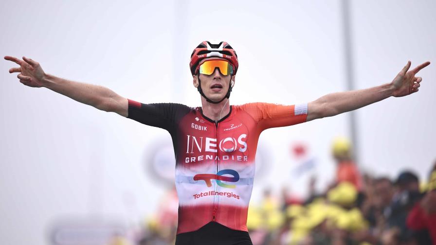 Arensman frena a Pogacar, que es aún más líder del Tour Arensman frena a Pogacar, que es aún más líder del Tour