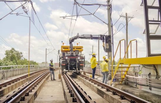 Opret dice que trabajos en línea 1 del metro avanzan bien y aprovecha para reconfigurar torniquetes