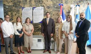 Hospital de La Vega recibe moderno equipo para el diagnóstico de la tuberculosis