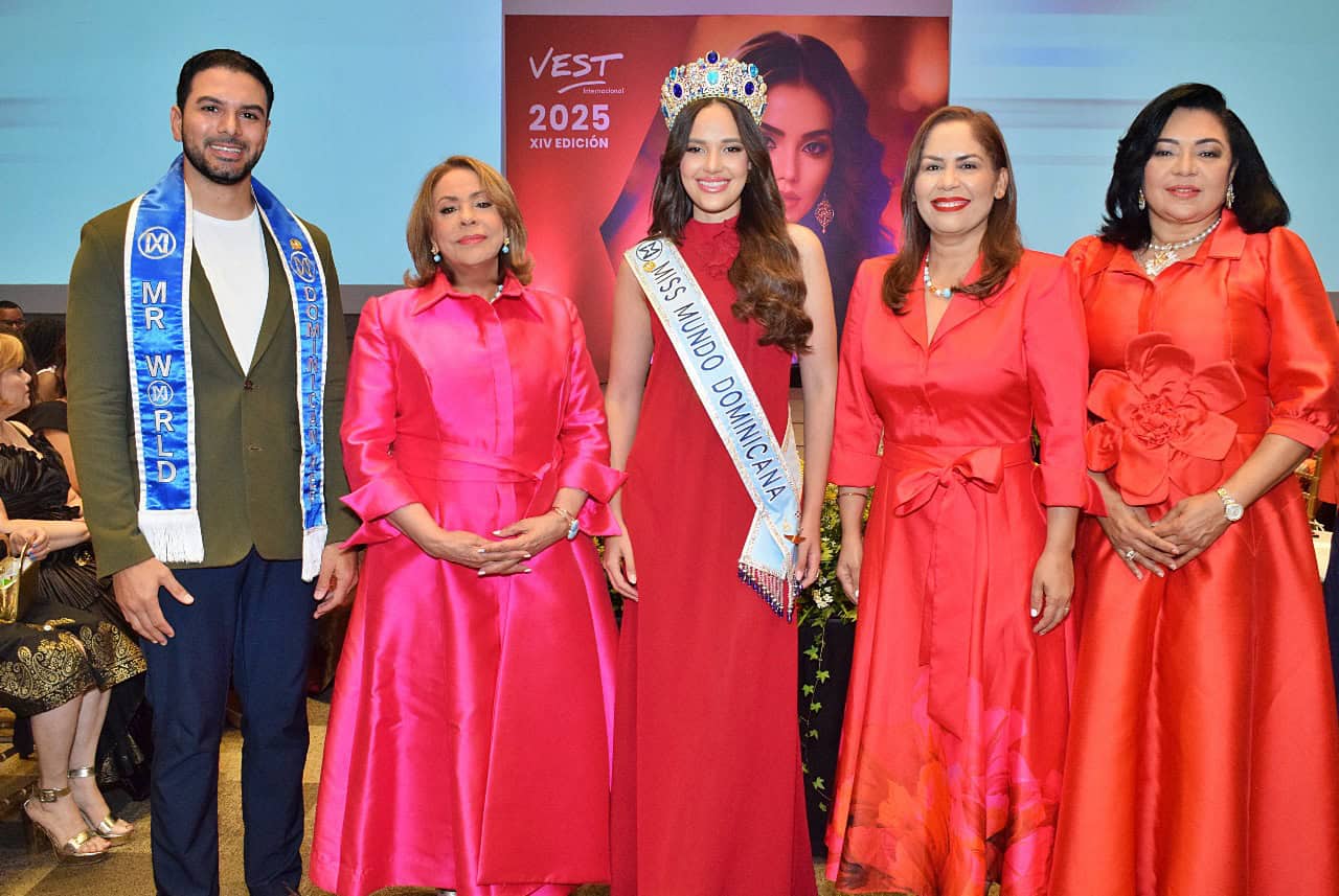 <font style=vertical-align: inherit;><font style=vertical-align: inherit;>Durante tres días, VEST presentará el talento de diseñadores como Melkis Díaz, Nina Vásquez, Marisol Enríquez, Ana Isabel Ulloa, María Humeau, Carolina Almonte, Eugenia Hernández.</font></font>