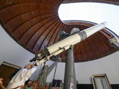 Papa Leon XIV visita el Observatorio astronómico Vaticano