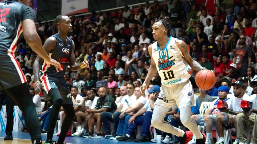 Los Titanes del Sur pican delante en la serie ante Leones