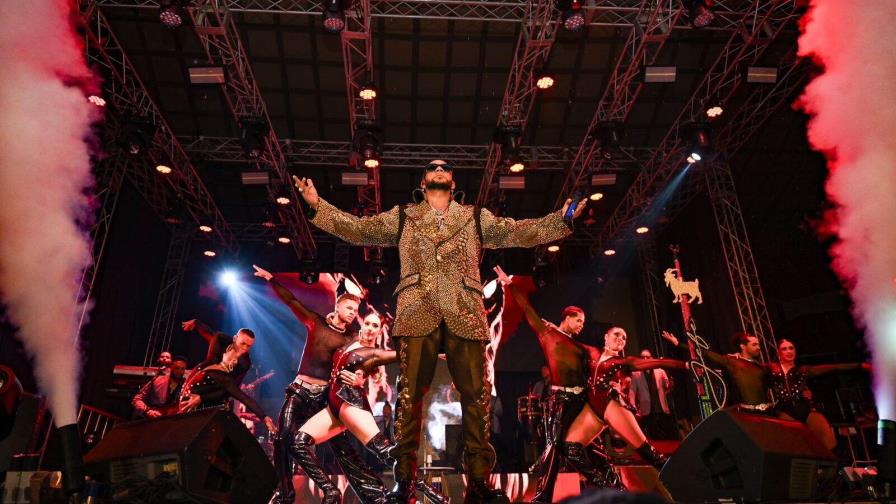 Un camarón en la arena: Elvis Martínez consagra su historia en Santiago Un camarón en la arena: Elvis Martínez consagra su historia en Santiago
