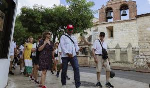Guías turísticos anuncian huelga nacional para este martes por 24 horas Guías turísticos anuncian huelga nacional para este martes por 24 horas