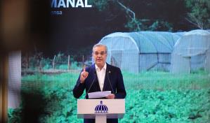 Abinader aclara motivos de su viaje a Montana