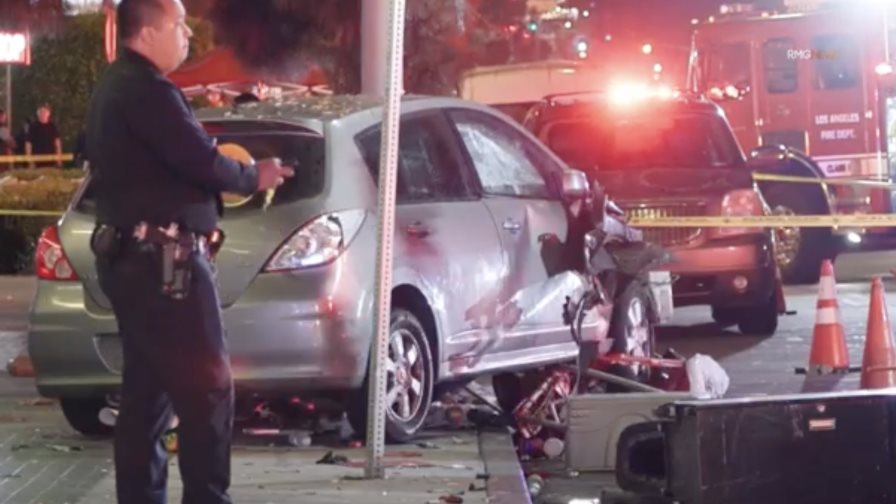 La Policía de Los Ángeles busca al hombre que disparó al conductor del atropello masivo La Policía de Los Ángeles busca al hombre que disparó al conductor del atropello masivo