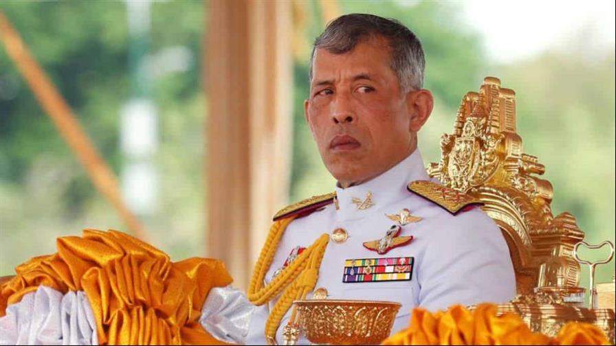 Rama X, el rey más rico del mundo: su fortuna incluye 17 mil propiedades, 38 jets y cientos de autos
