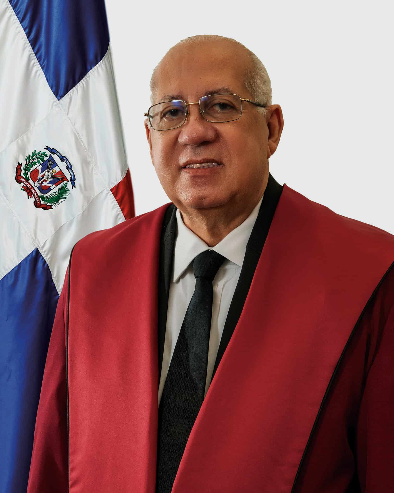 <div><strong>Fidias Federico Aristy Payano</strong></div>Aprobado