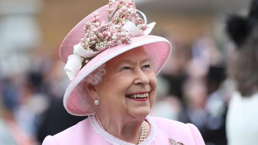 Reino Unido celebrará los 100 años de Isabel II con una exposición de su vestuario en 2026 Reino Unido celebrará los 100 años de Isabel II con una exposición de su vestuario en 2026