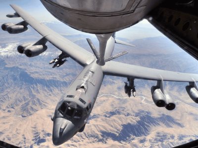 Vuelo comercial realiza maniobra «agresiva» para evitar bombardero