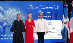 Francia celebra su Día Nacional en Santo Domingo con una gran asistencia Francia celebra su Día Nacional en Santo Domingo con una gran asistencia