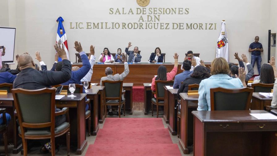 Regidores debaten suspensión de Edickson Herrera por su caso de narcotráfico en EE. UU. Regidores debaten suspensión de Edickson Herrera por su caso de narcotráfico en EE. UU.