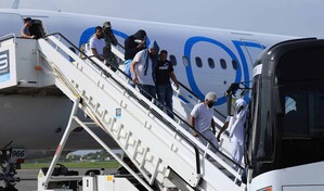Deportaciones de EE. UU. a terceros pa&iacute;ses acarrean cascada de violaciones de DD. HH., seg&uacute;n expertos de la ONU