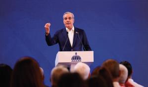 El presidente promete preservar el Botánico y anuncia su expansión