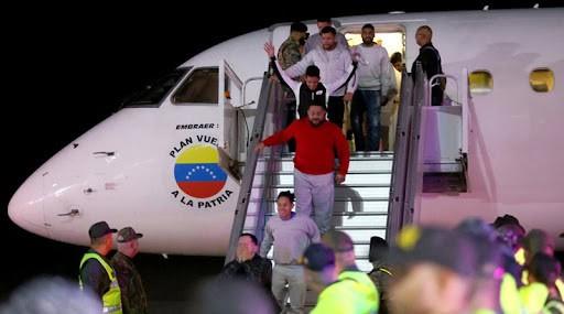 Venezuela repartrió 8,743 migrantes en cárceles de EE.UU.