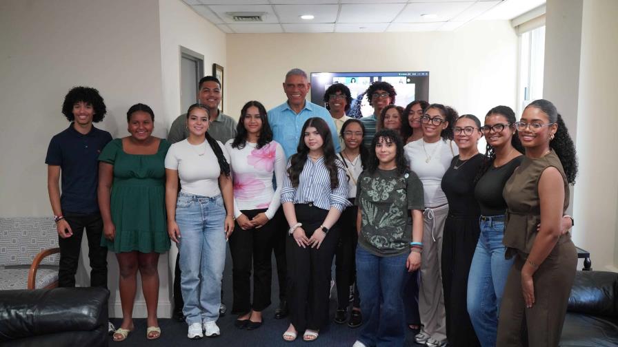 Premian a jóvenes dominicanos destacados en Nueva York; serán recibidos por Abinader Premian a jóvenes dominicanos destacados en Nueva York; serán recibidos por Abinader