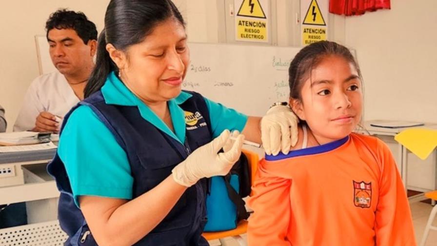 Perú supera la meta de vacunación contra el virus del papiloma humano en 2025 Perú supera la meta de vacunación contra el virus del papiloma humano en 2025