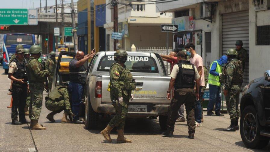 La Policía de Ecuador desarticula una red que extorsionaba a comerciantes desde una cárcel La Policía de Ecuador desarticula una red que extorsionaba a comerciantes desde una cárcel