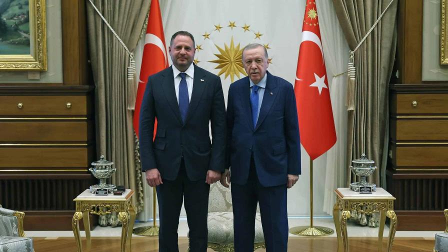 Erdogan recibe a la delegación ucraniana antes de la reunión con los rusos