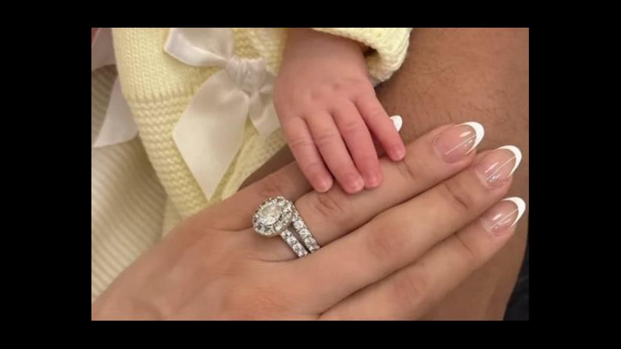 Nace Emery, la primera bebé de La Materialista