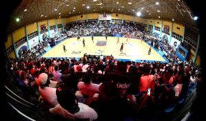 Titanes vencen a Leones y los ponen contra la pared en la semifinal