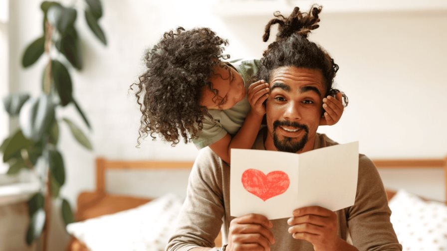 ¡Celebra a papá con una tarjeta hecha por ti mism@!